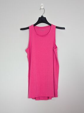 Athleta Breezy Tank Pink Scoop Neck Size M Curved Hem Soft Stretch